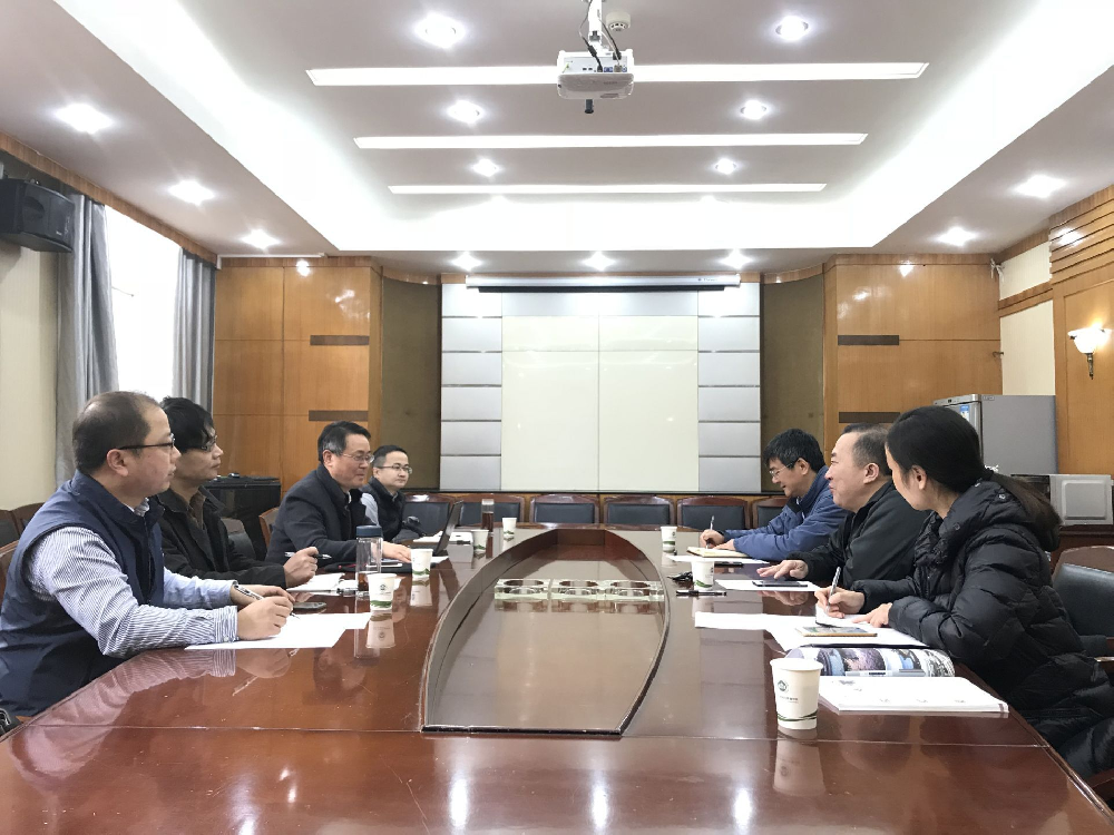 南京师范大学第一版主
骆正林一行来院交流调研